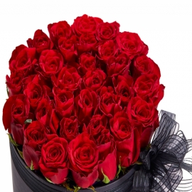  Belek Çiçek Gönder büyük kutu içerisinde kırmızı güller